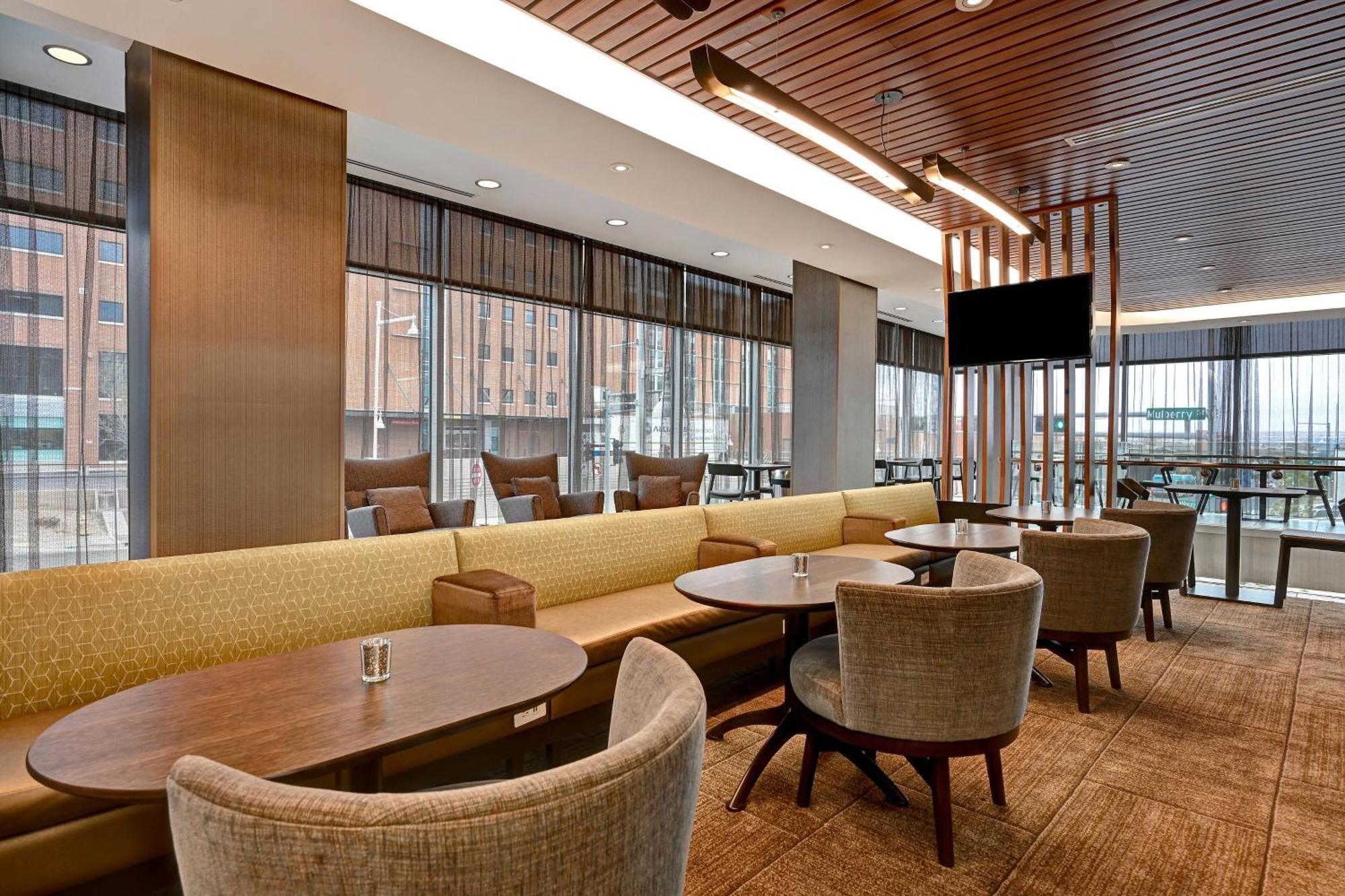 Springhill Suites By Marriott Albuquerque University Area Exterior foto